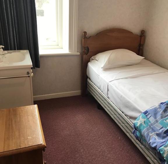 Hotel Criterion Club 9