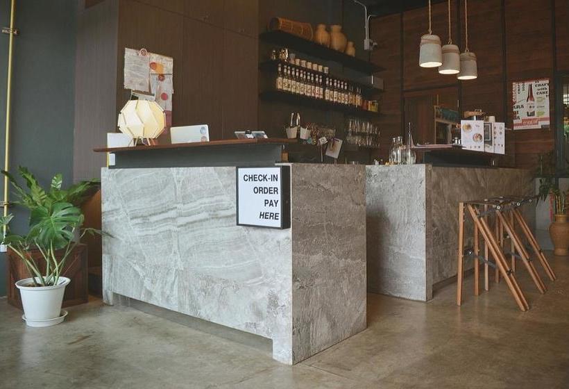 Hostel Whereder Poshtel 20