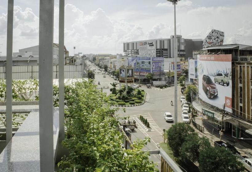 Hostel Whereder Poshtel 7