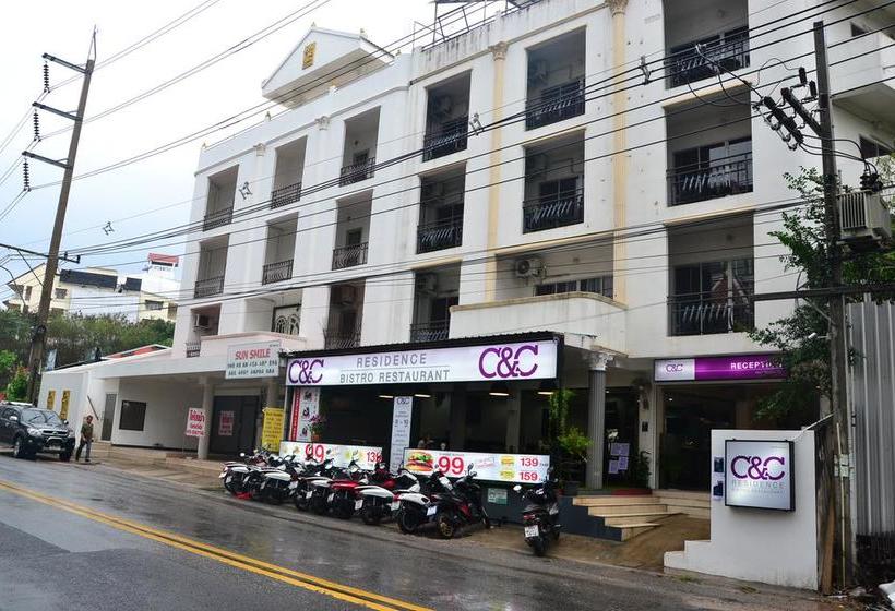 Hotel C&c Residence Bistro Restaurant 20