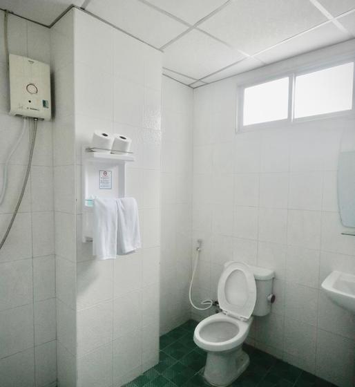 Hotel C&c Residence Bistro Restaurant 4