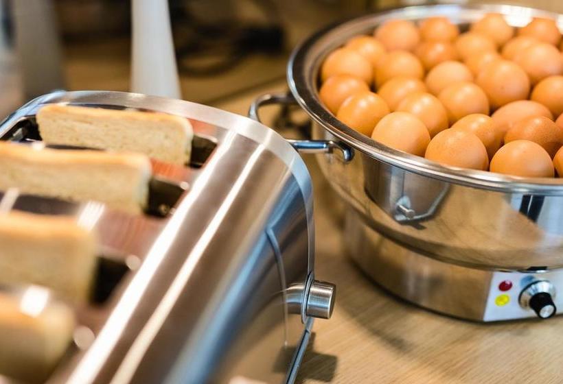 B&b Hotel Berlincharlottenburg 11