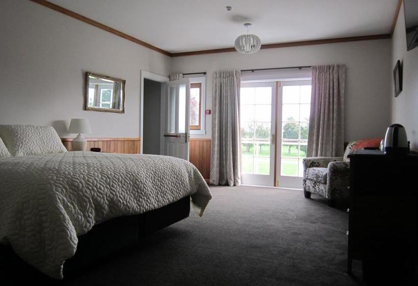 Bed and Breakfast The Old School Enfield 12