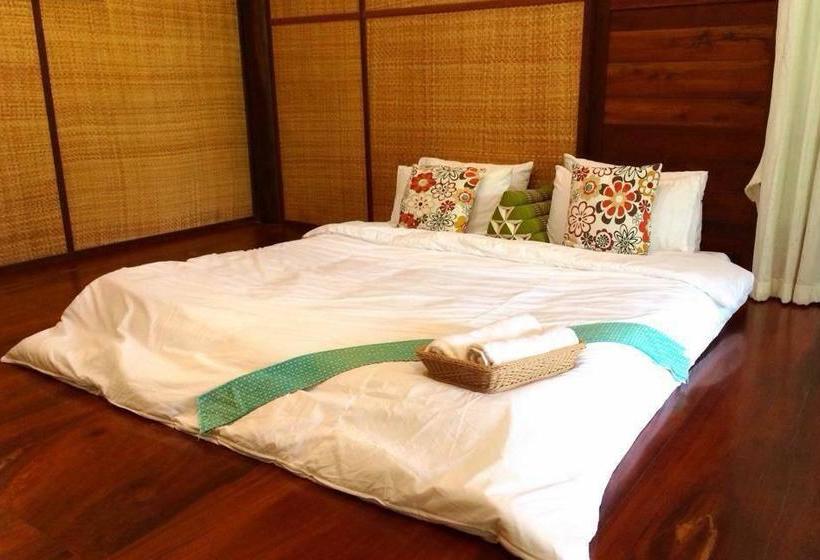 Baansuanleelawadee Resort Amphawa 20