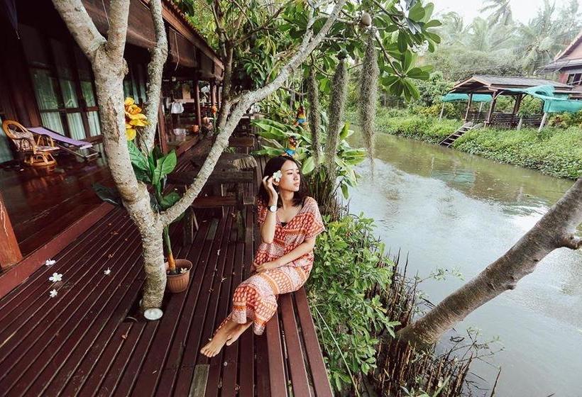 Baansuanleelawadee Resort Amphawa 3