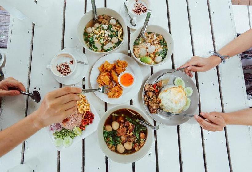 Baansuanleelawadee Resort Amphawa 9