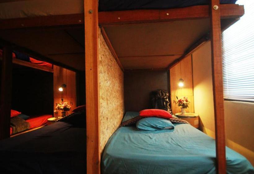 Pakinn Hostel Hat Yai 20