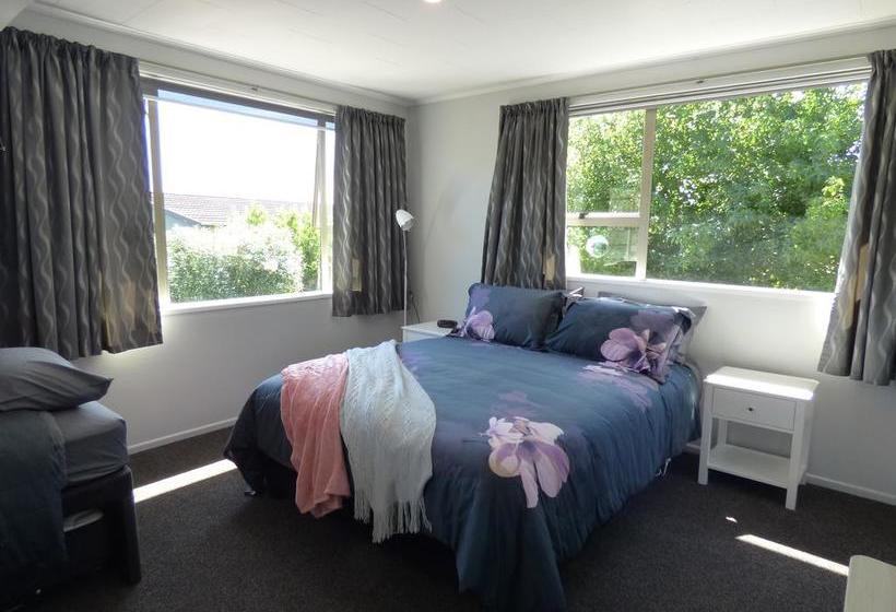 Bed and Breakfast Elbon House