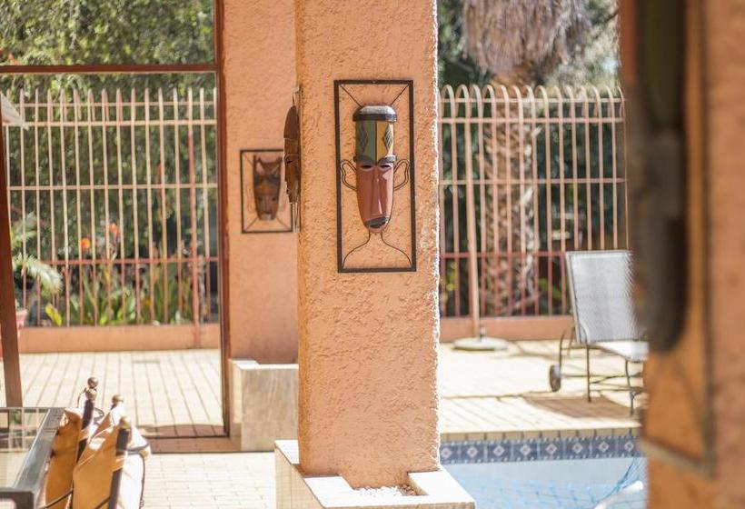 Bed and Breakfast Ravinala Guest House Johannesburgo