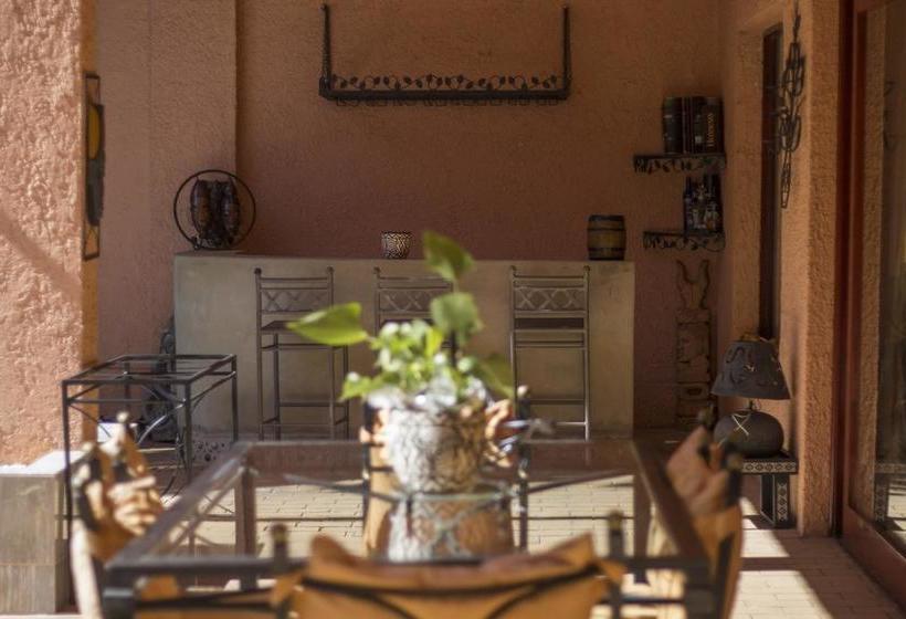 Bed and Breakfast Ravinala Guest House 18