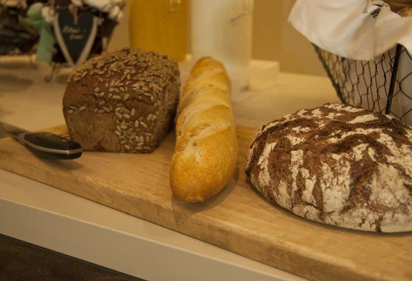 Hotel Am Moosrain 11