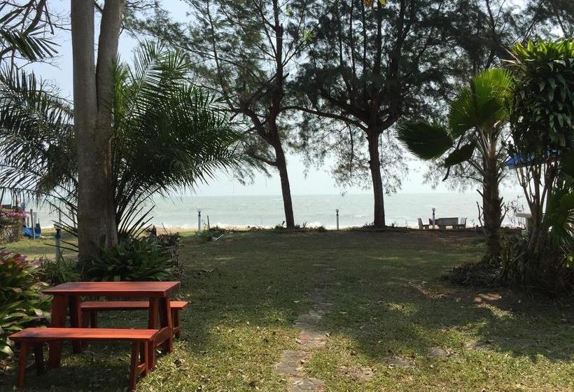 Suan Luang Beach Resort 3