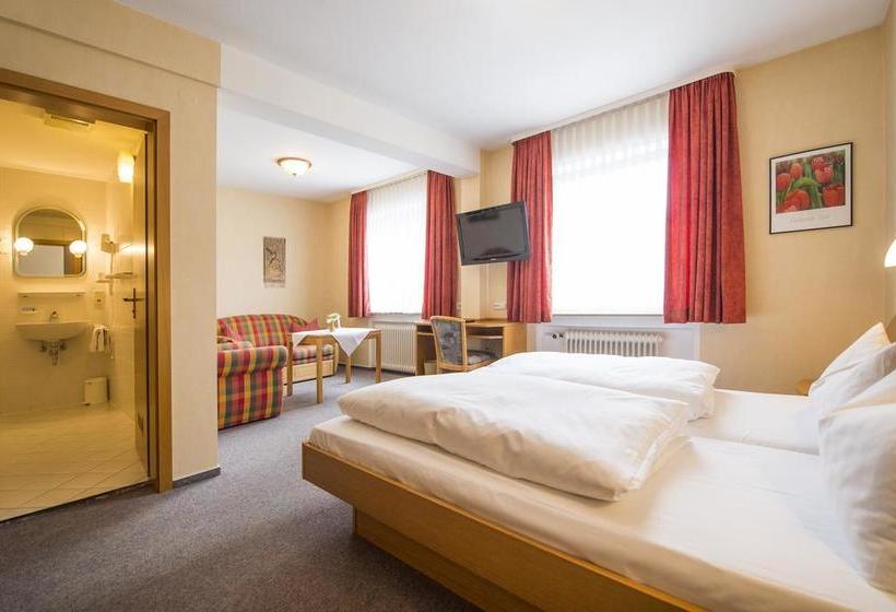 Hotel Gasthof Jägerstüble 11