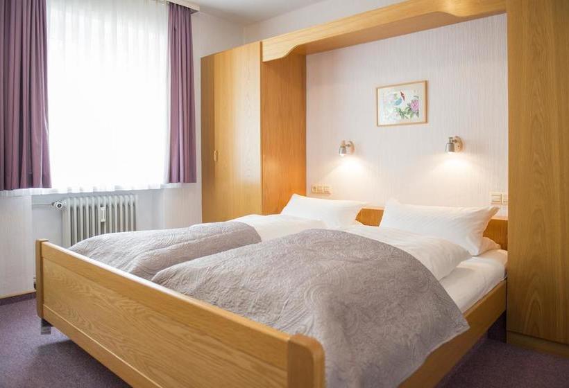 Hotel Gasthof Jägerstüble 17