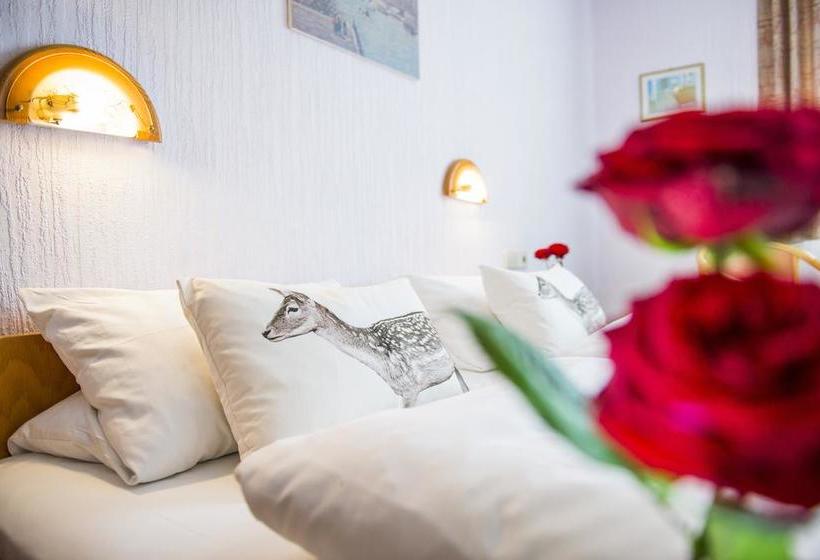 Hotel Gasthof Jägerstüble 18