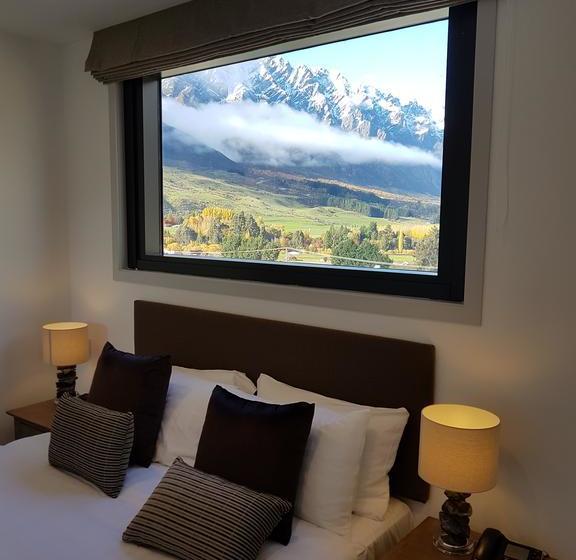 Hotel Wyndham Garden Queenstown 12