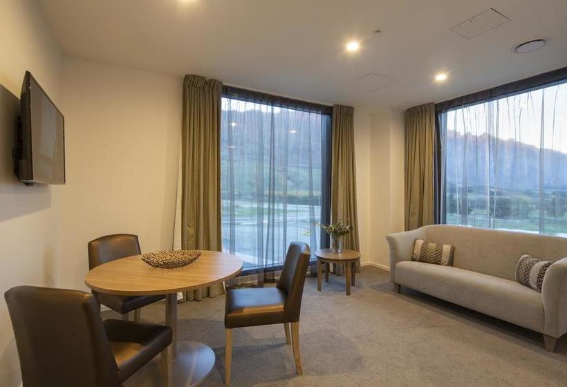 Hotel Wyndham Garden Queenstown 4