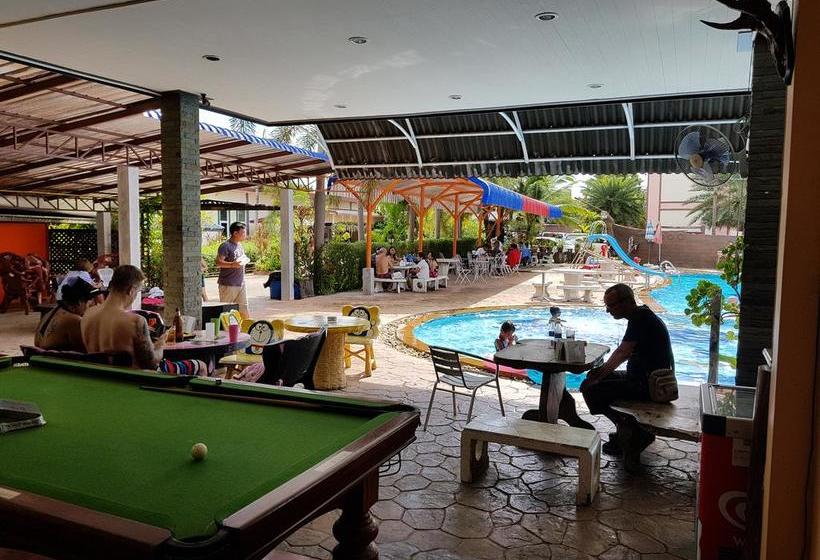 Ruysuk Hotel & Swimming Pool 12