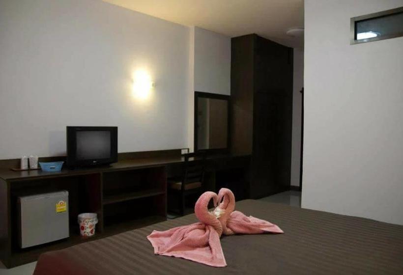 Ruysuk Hotel & Swimming Pool 6