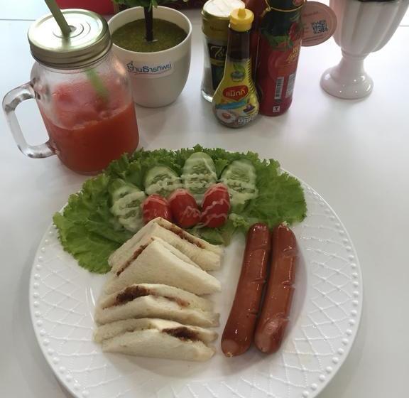 Hotel Baan Thanthip 10