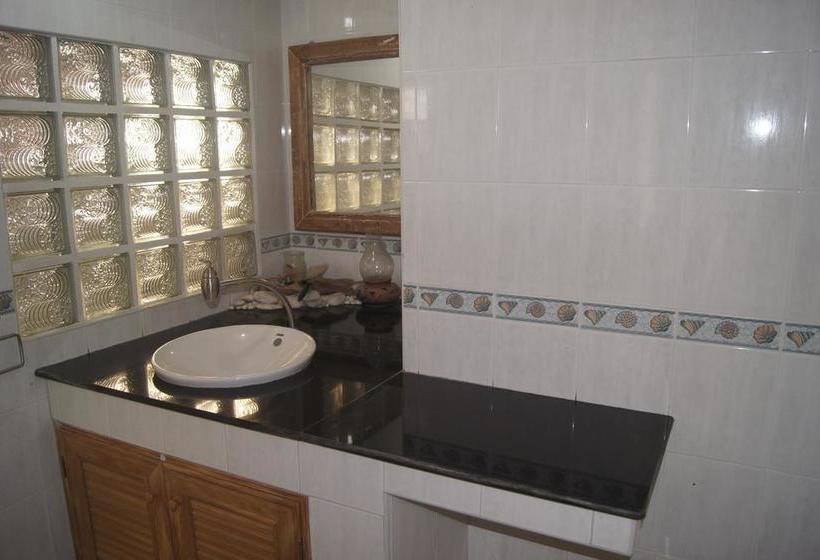 Hostel Punnpannsuk 11