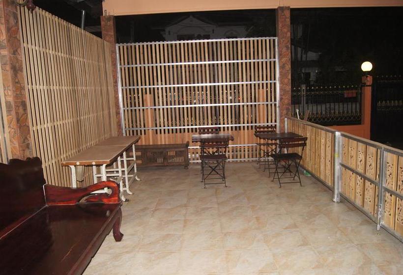 Hostel Punnpannsuk 5