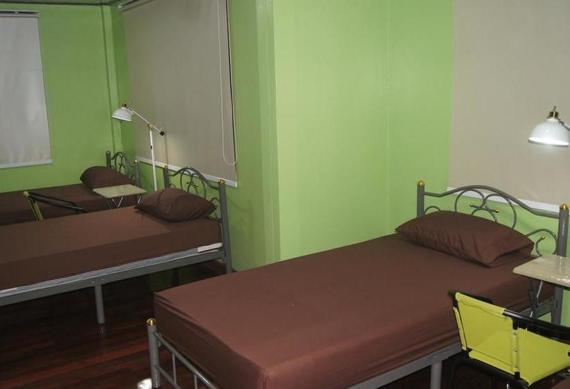 Hostel Punnpannsuk 8