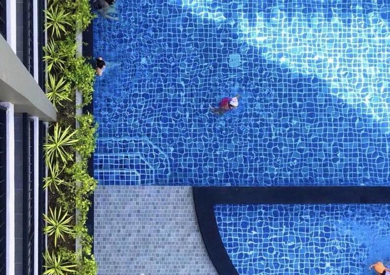 Hotel New Square Patong 1