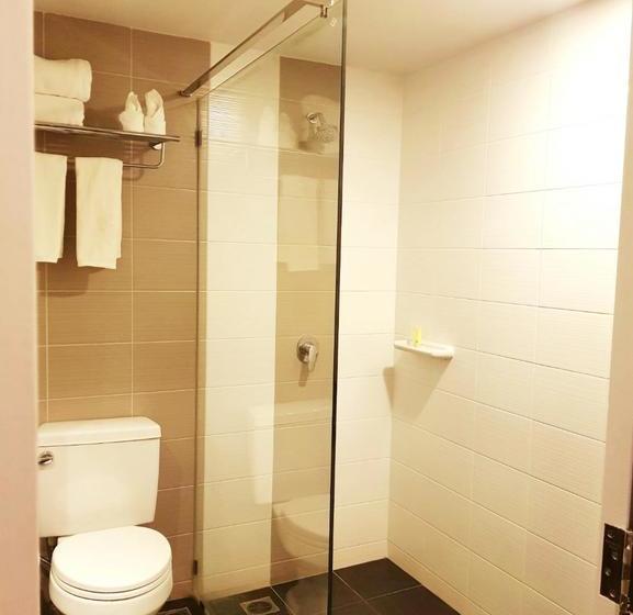 Hotel New Square Patong 16