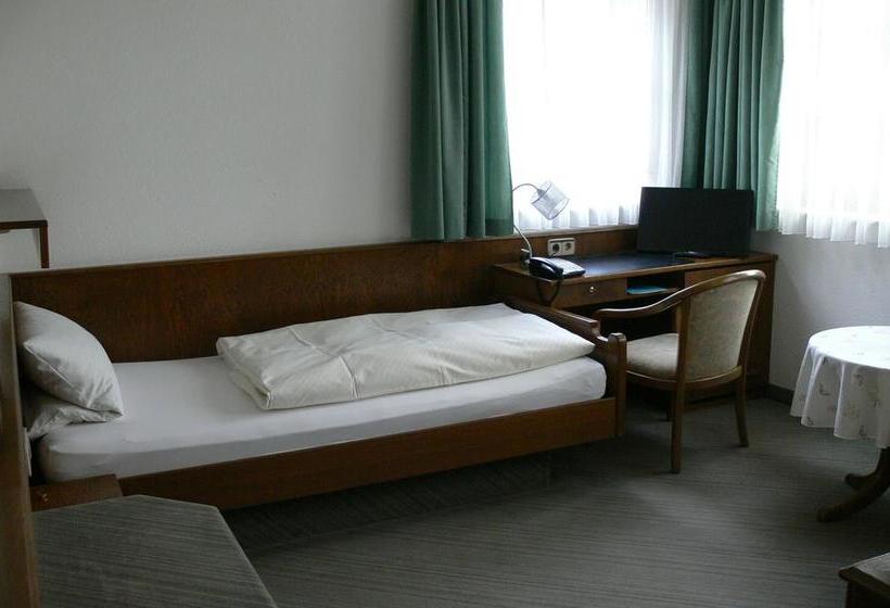 Hotel Zur Germania 11