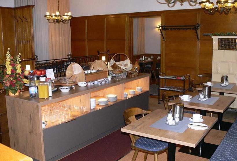 Hotel Zur Germania 5