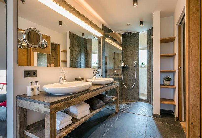 Hotel Werdenfelserei 13