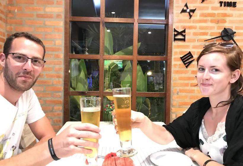 Resort Grand Free Breakfast 11