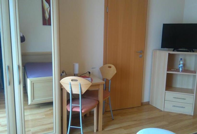 Pension Haashotel Am Turm 1