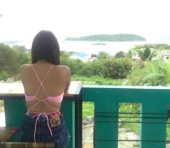 Resort Neutron Bungalow 5