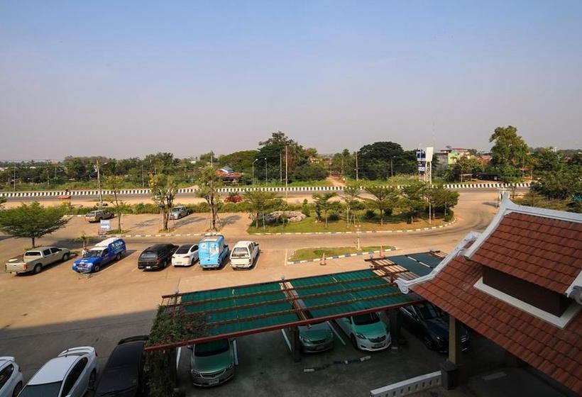 Hotel Amornsukhothai 6