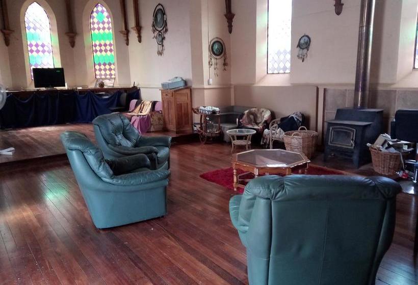 Bed and Breakfast Soc Retreat 20