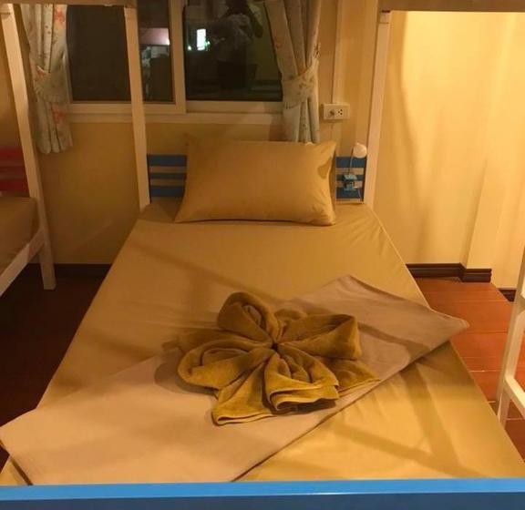 Hostel Anya House 11