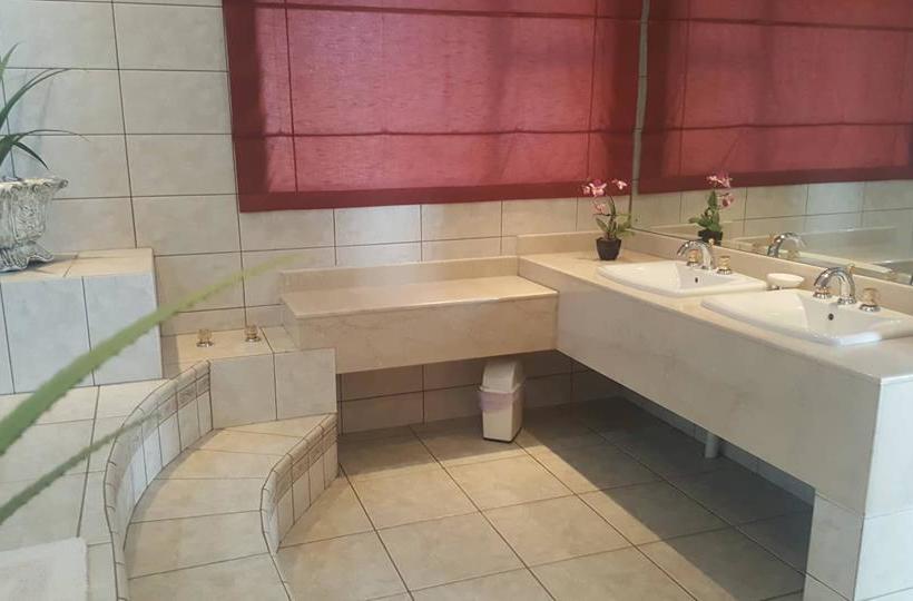 Hotel Summer Place 14