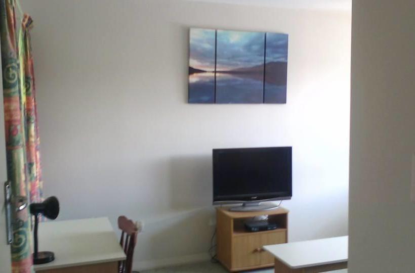 Bed and Breakfast The Good Value Bnb 3