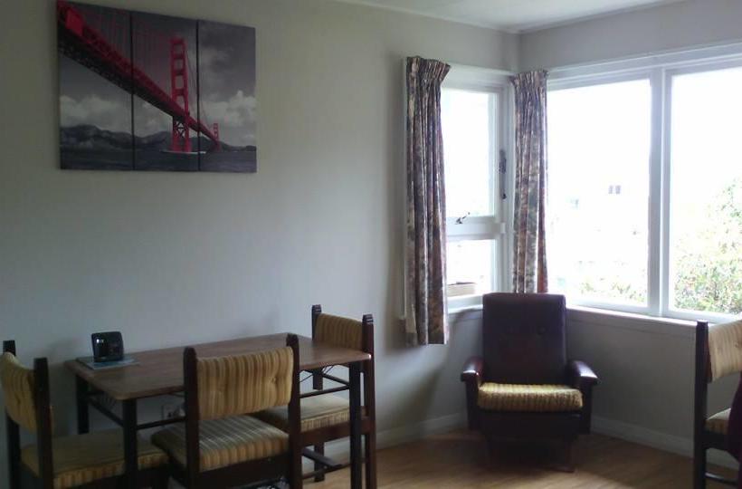 Bed and Breakfast The Good Value Bnb 7