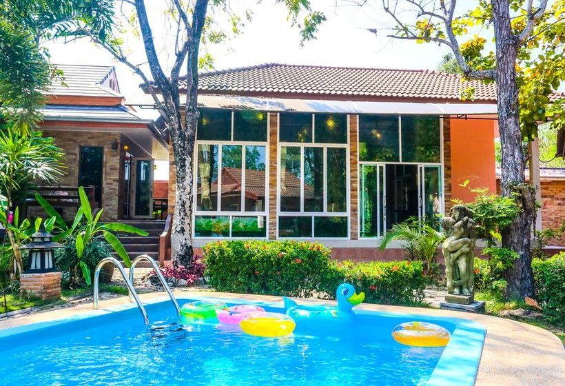 Phalaburi Resort Rayong