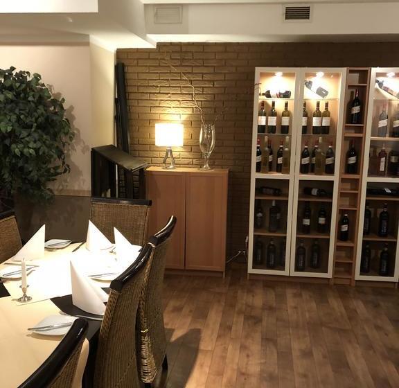 Hotel .restaurant Zum Alten Postwagen 18