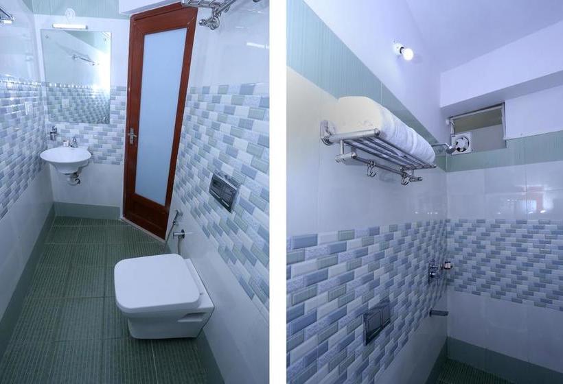 Oyo 10151 Hotel Forest Inn 12