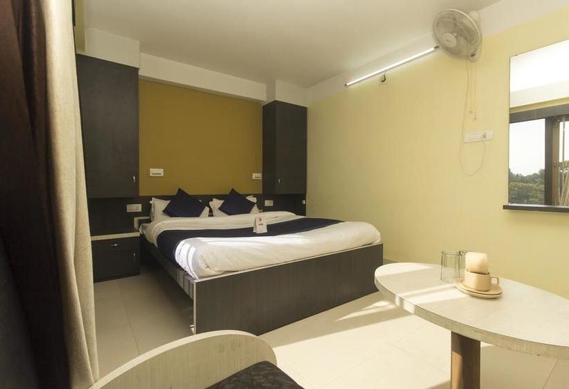 Oyo 10696 Hotel Jagat 10