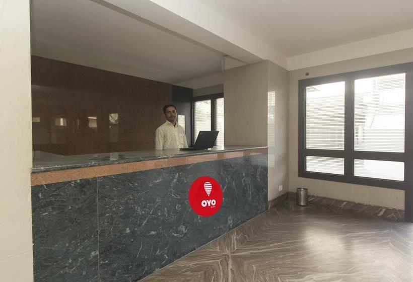 Oyo 10696 Hotel Jagat 2