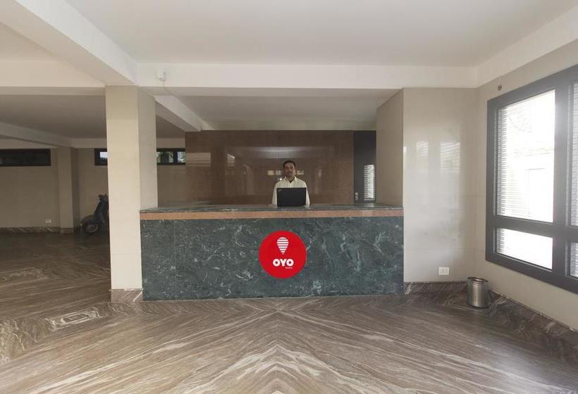 Oyo 10696 Hotel Jagat 3