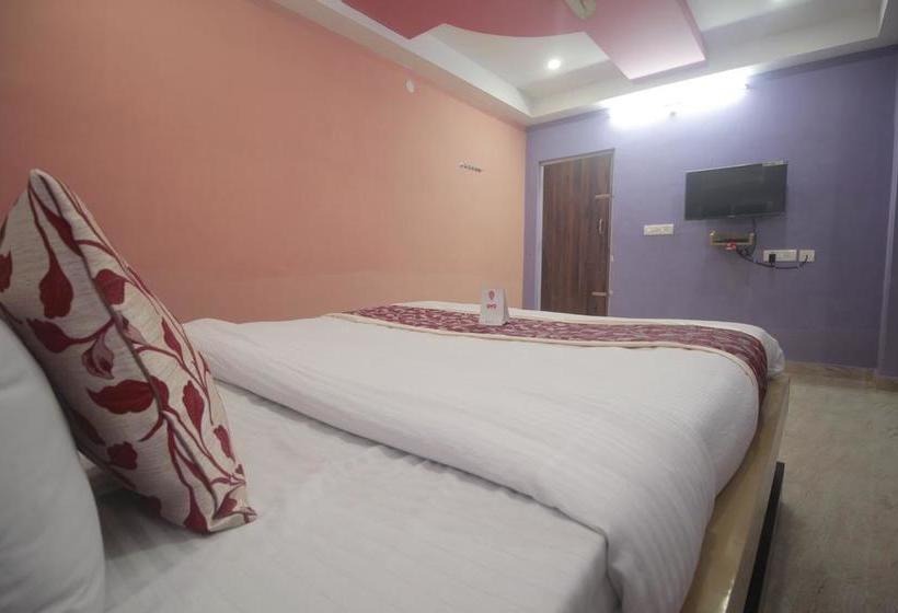 Hotel Oyo 10462 Smriti Guest House 11