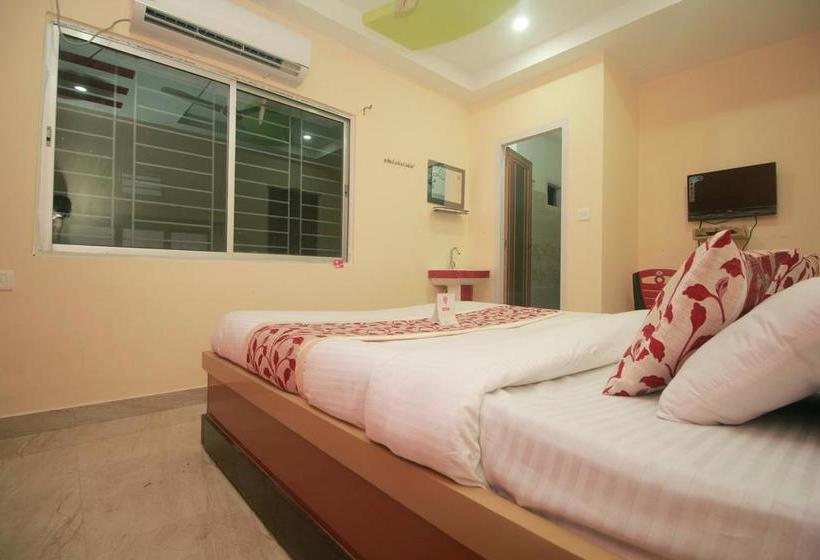 Hotel Oyo 10462 Smriti Guest House 12