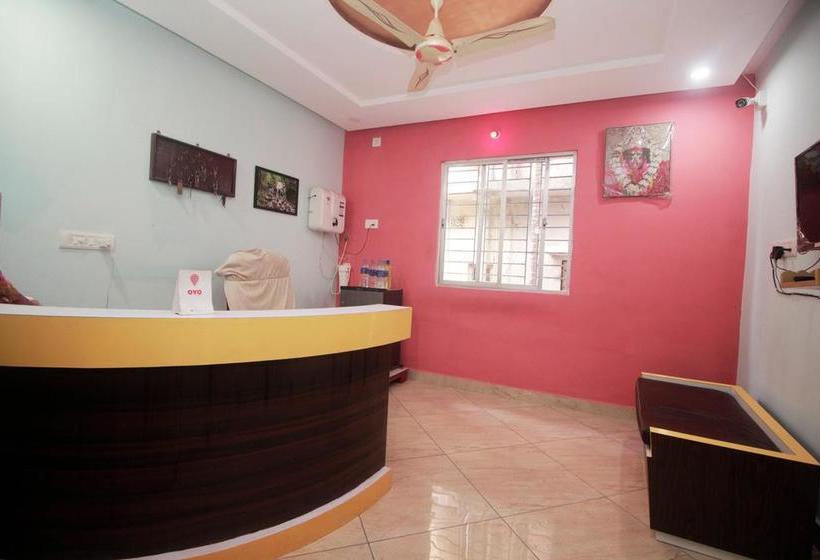 Hotel Oyo 10462 Smriti Guest House 18